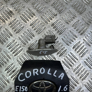 Повторитель поворота Toyota Corolla E15 (2007-2013) 8173012240