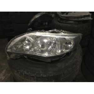 Фара левая Toyota Corolla E15 (2007-2013) 8117012A60