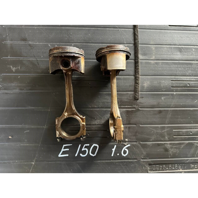 Шатун Toyota Corolla E15 Auris (2006-2012) 1320139185 1ZR