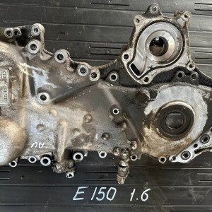 Крышка двигателя ГРМ передняя часть Toyota Corolla E15 Auris (2007-2013) 1131037010