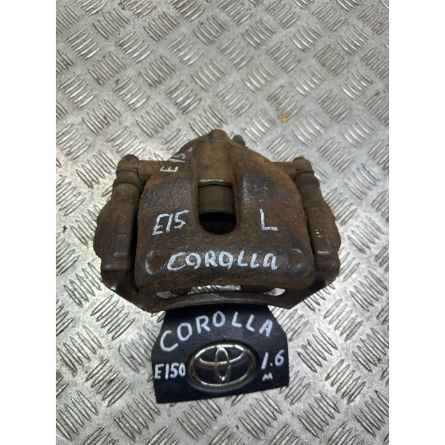 Супорт передній лівий Toyota Corolla E15 (2007-2013) 4775012A10 