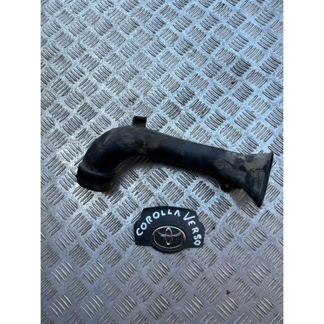 Воздухозаборник Toyota Corolla Verso (2004-2009) 177510N010