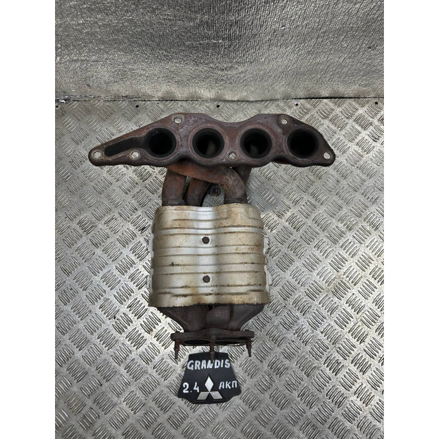 Коллектор выпускной Mitsubishi Grandis (2004-2010) 2,4 1555A028 *без катализатора
