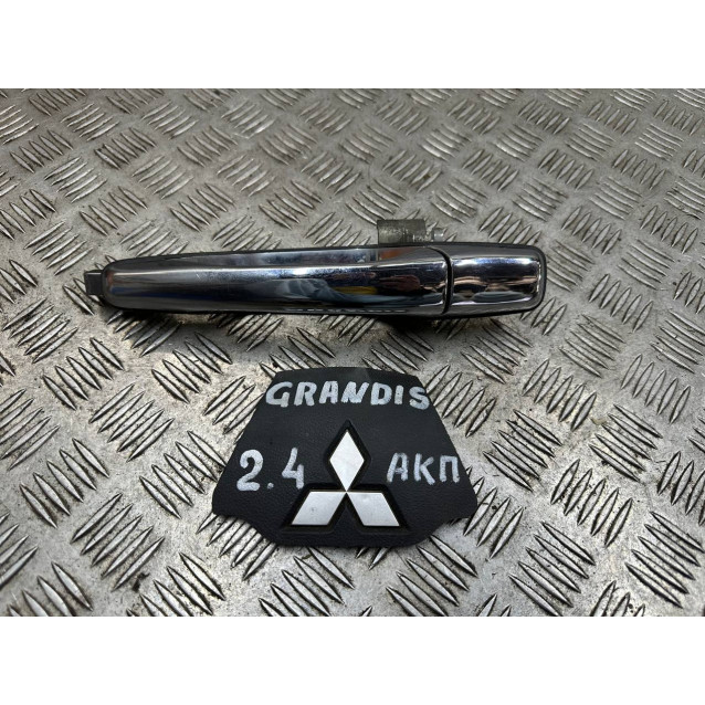 Ручка двери задняя левая Mitsubishi Grandis (2004-2010) MN129433XB	