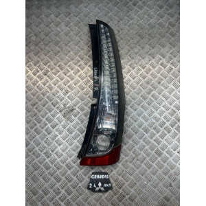 Фонарь правый Mitsubishi Grandis (2004-2010) 8330A016 8330A212 8330A492