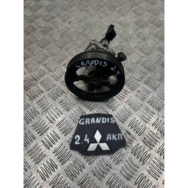 Насос гидроусилителя руля ГУР Mitsubishi Grandis (2004-2010) 2.4 АКПП 4450A160