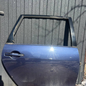 Дверь задняя правая Mitsubishi Grandis (2004-2010) 5730A048 