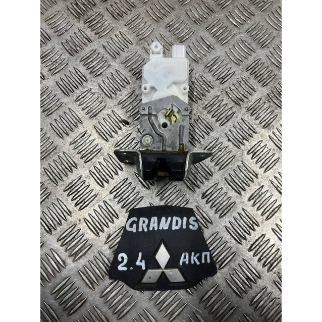 Замок крышки багажника Mitsubishi Grandis (2004-2010) MR959620 