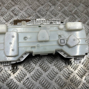 Щиток приборов Toyota Hilux (2005-2023) 2.5 R руль 83800-0K032