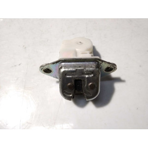 Замок крышки багажника Subaru Impreza (GD-GG) (2000-2007) 63032FE220