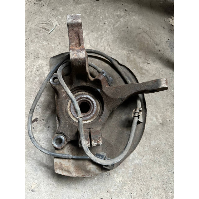 Кулак поворотный правый (цапфа) под ABS Mitsubishi Lancer 9 (03-09) 2.0 MR491322