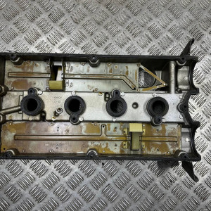 Крышка клапанная 2.0 Mitsubishi Outlander CU Lancer 9 (2003-2009) 1035A284