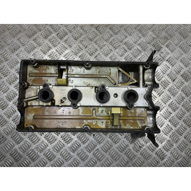 Крышка клапанная 2.0 Mitsubishi Outlander CU Lancer 9 (2003-2009) 1035A284