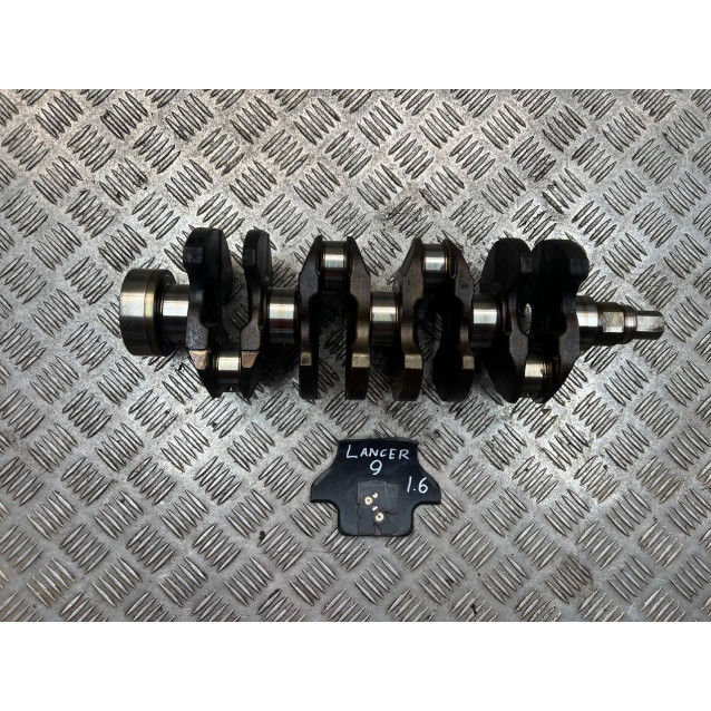 Коленвал двигателя коленчатый вал Mitsubishi Lancer 9 1.6 (2003-2009)