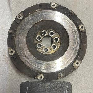 Маховик Mitsubishi Lancer X (2007-2013) 2,0 /1,8МКПП MN163878