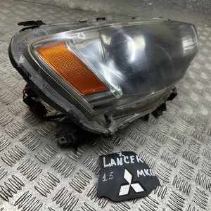 Фара правая Mitsubishi Lancer X (2007-2013) 8114030B60