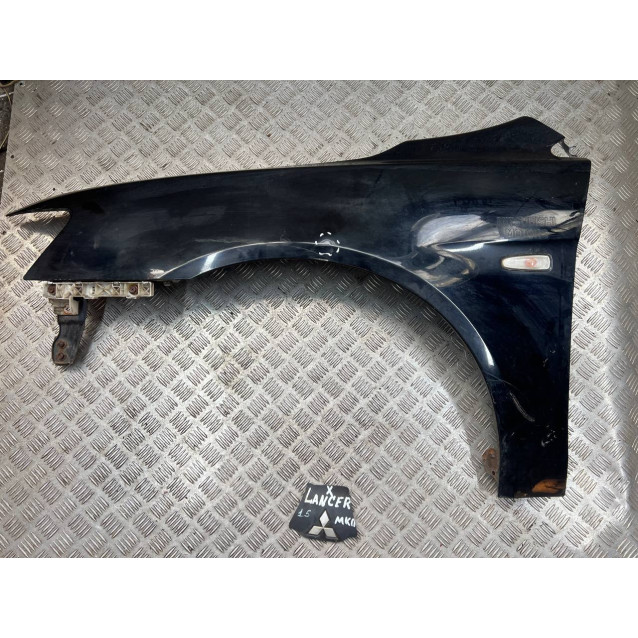Крыло переднее левое Mitsubishi Lancer X (07-13) 5220C528 *есть ньюанс