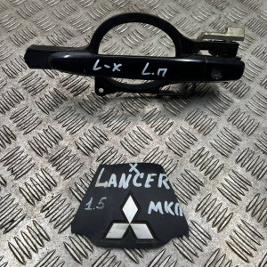 Ручка двери передняя левая Mitsubishi Lancer X (2007-2017) 5716A013XA