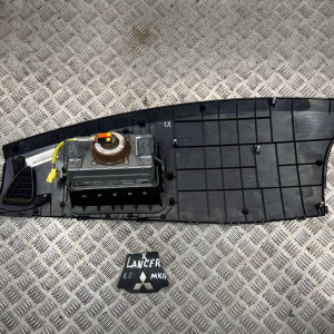 Подушка безпеки в торпедо с накладкой Mitsubishi Lancer X (2007-2013)