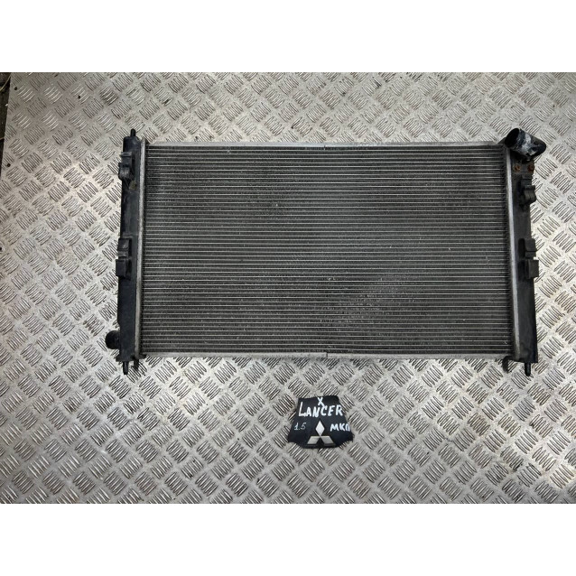 Радиатор охлаждения Mitsubishi Lancer X (2007-2013) 1.5 МКПП MN156092