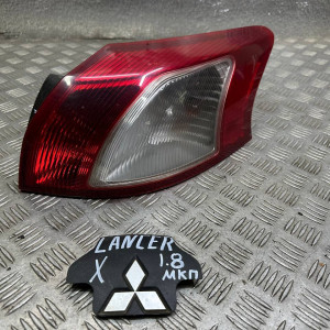 Фонарь правый внутренний Mitsubishi Lancer X (07-13) 8336A036 *хэтчбек