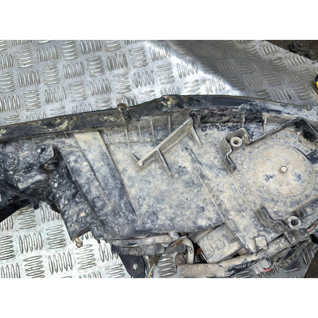 Фара левая Mitsubishi Lancer X (07-13) 8301B259 *царапины