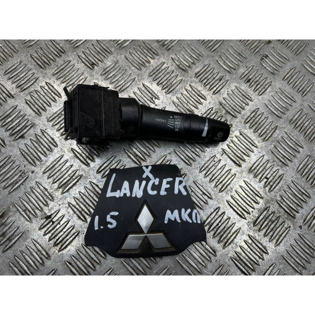Переключатель подрулевой правый Mitsubishi Lancer X (2007-2013) 8612A014 