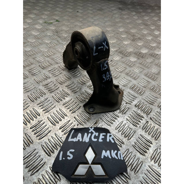 Подушка двигателя Mitsubishi Lancer X (2007-2017) MN101387 *задняя 