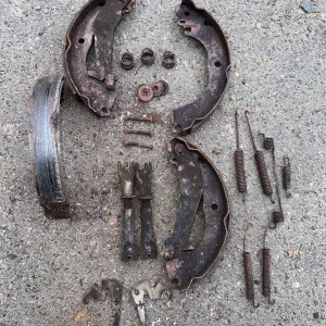 Колодки ручника тормозные Mitsubishi Lancer X (2007-2013) 4800A022