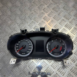 Щиток приборов Mitsubishi Lancer X 2,0 (2007-2013) 8100A115