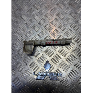 Кронштейн (направляющая) переднего бампера левый Mitsubishi Lancer X (2007-2013) 6400A403