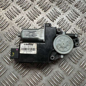 Моторчик люка Mitsubishi Lancer X (2007-2013) 8331004050