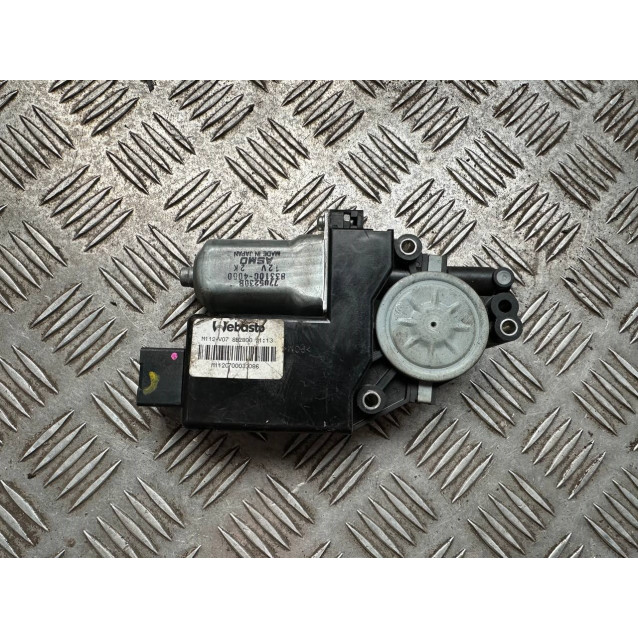 Моторчик люка Mitsubishi Lancer X (2007-2013) 8331004050