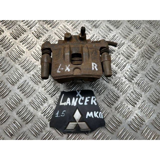 Супорт задній правий Mitsubishi Lancer X (2007-2013) 4605A478