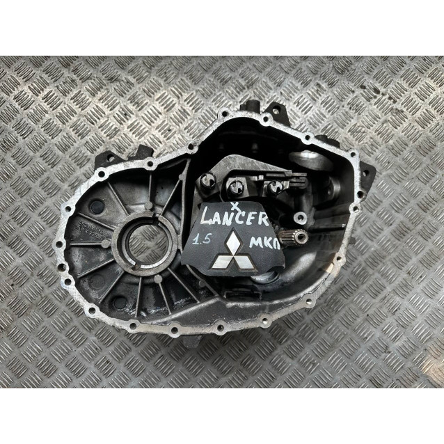 Корпус коробки передач МКПП Mitsubishi Lancer X (2007-2013) 2960A396