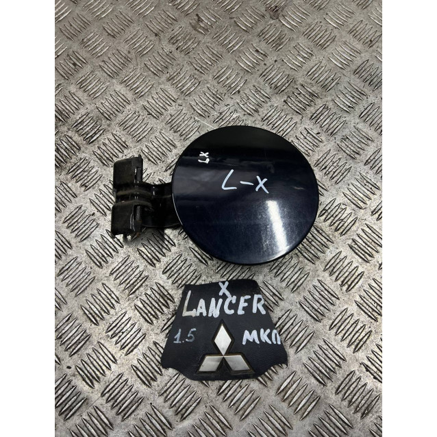 Лючок бензобака Mitsubishi Lancer X (2007-2013) 5940A088