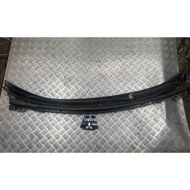 Жабо пластик панель під лобове скло (двірники) Mitsubishi Lancer X (2007-2013) 7405A058