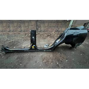 Стойка центральная порог крыло заднее Lexus GS (S190) 2005-2012 6131230350 6161230A31 *левая сторона