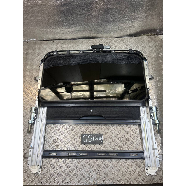 Люк Lexus GS (S190) (2005-2012) 6320330191 6330633121B0