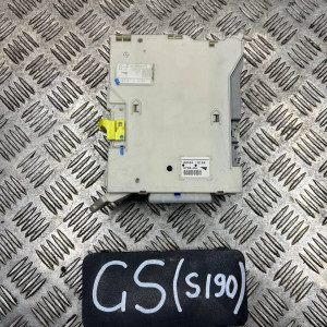 Блок предохранителей в торпедо правая сторона Lexus GS (S190) (2005-2012) АКПП 8273030A53