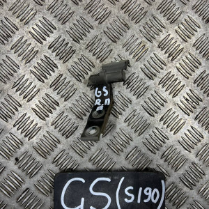 Петля двери передняя правая верх Lexus GS (S190) 2005-2012 6871030190