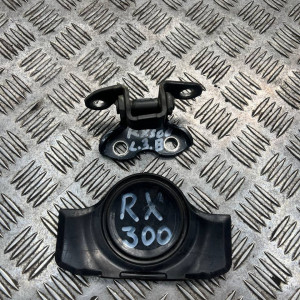 Петля двери задней левой верх Lexus RX30 (2003-2006) 6878060030