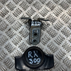 Петля двери задней правой низ Lexus RX30 (2003-2006) 6877060030
