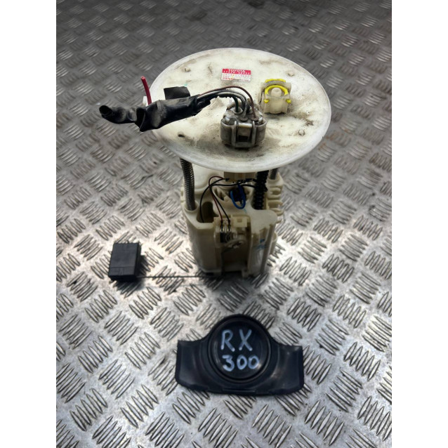 Бензонасос Lexus RX30 (2003-2006) 7702048052