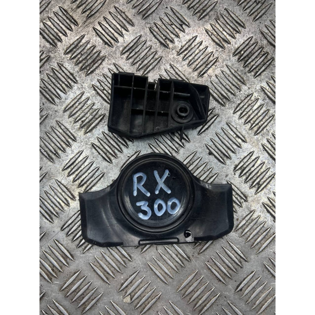 Кронштейн крепление заднего бампера левый Lexus RX30 (2003-2006) 5215648010	