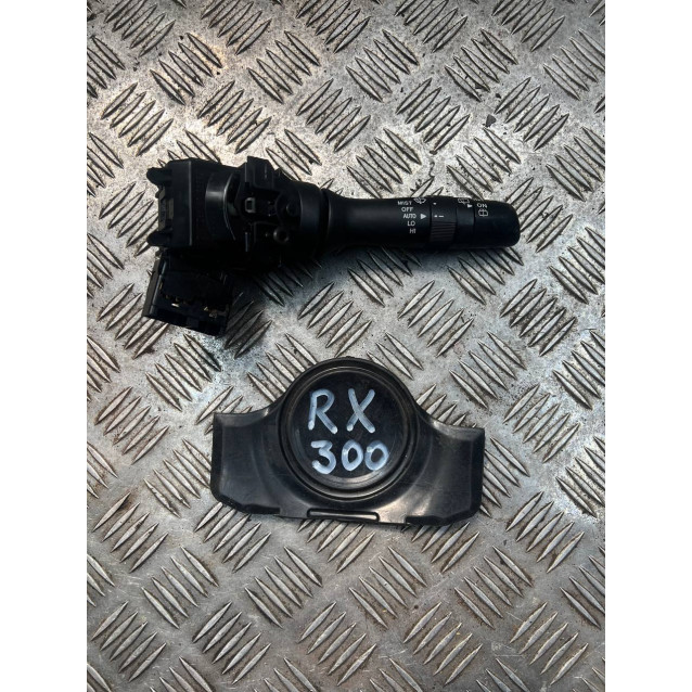 Переключатель подрулевой правый Lexus RX30 (2003-2006) 8414048080