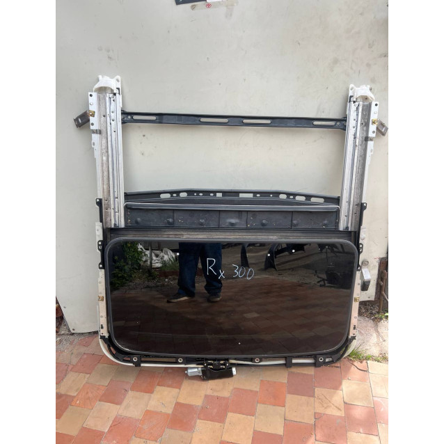 Люк Lexus RX30 (2003-2008) 6320348070 6320148100