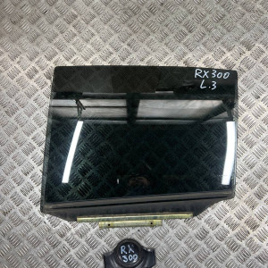 Стекло двери заднее левое Lexus RX30 (2003-2006) 6810448110