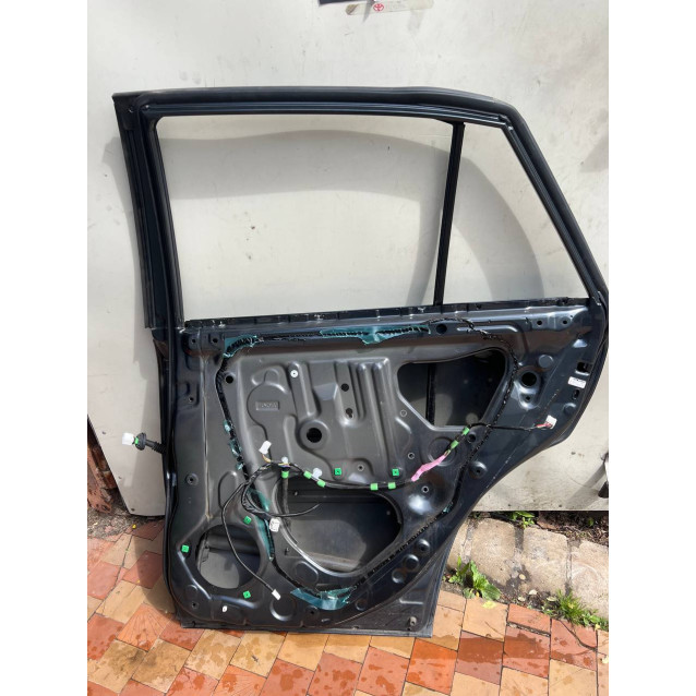 Дверь задняя правая Lexus RX30 (2003-2006) 6700348080