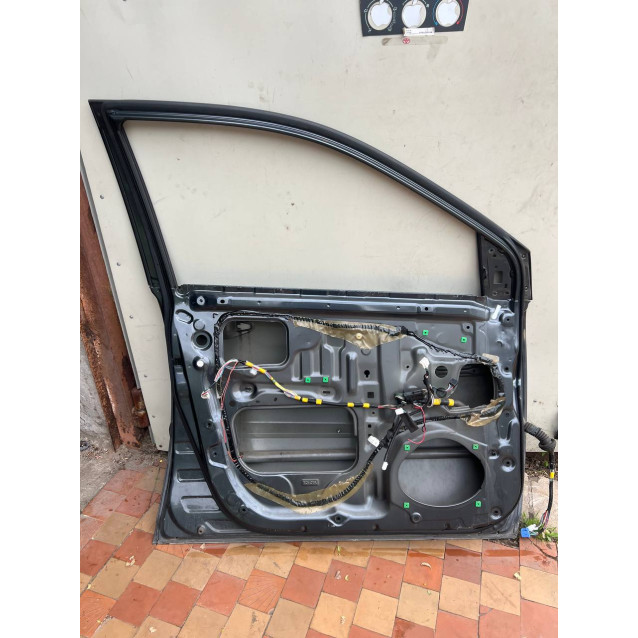 Дверь передняя левая Lexus RX30 (2003-2006) 6700248060